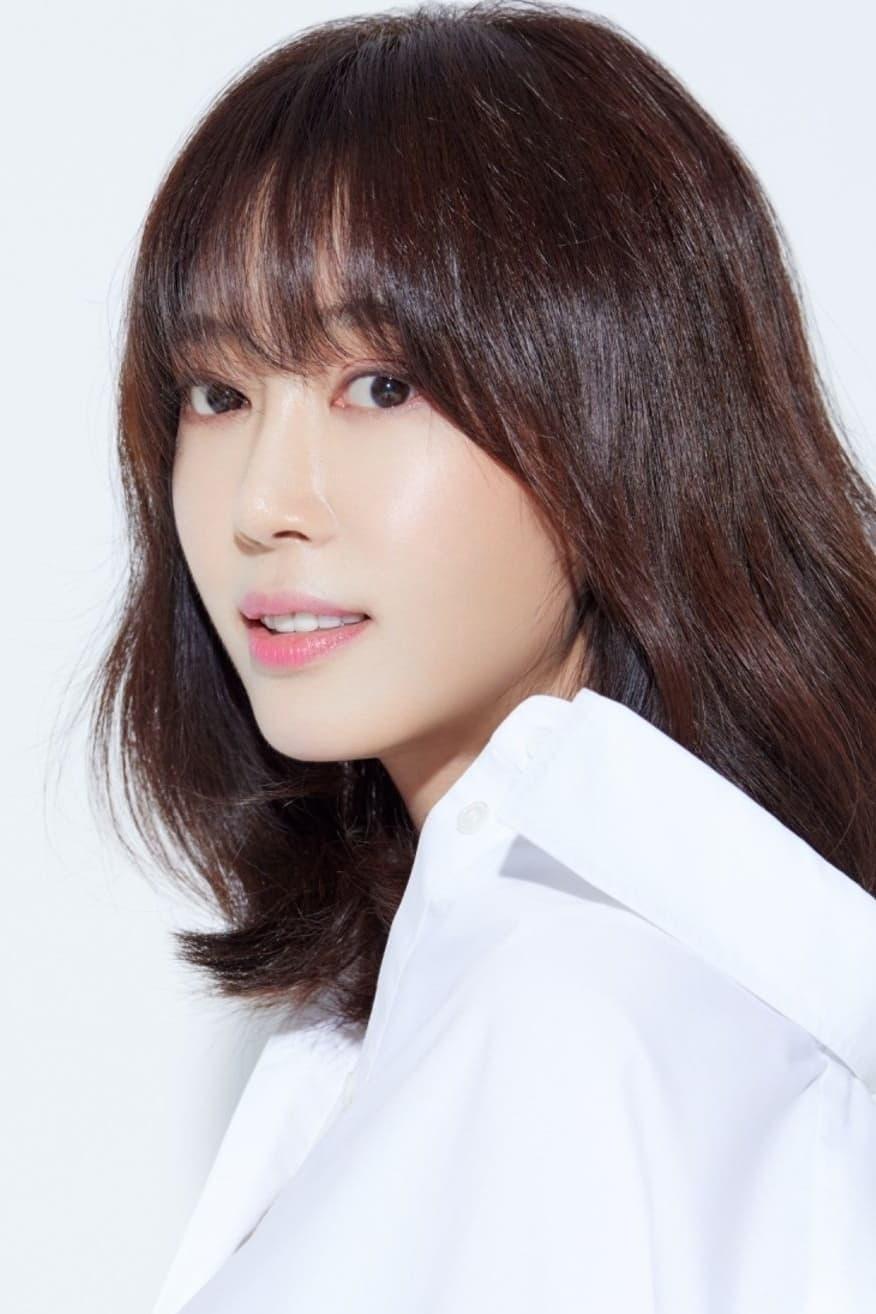 Kang Ye-won | Kim Hee-mee
