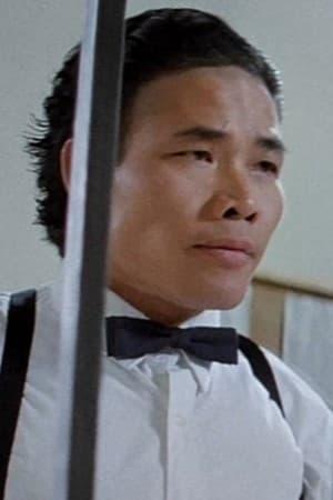 Ho Wing-Cheung | Bodyguard in Final Scene (uncredited)