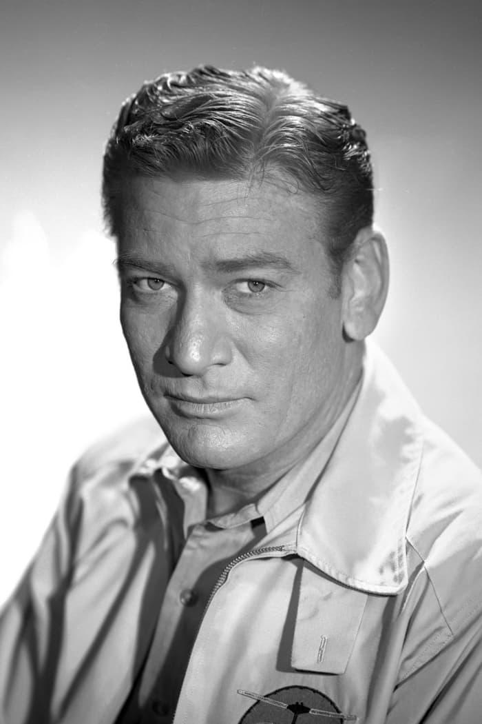 Kenneth Tobey | Mobil Gas Station Attendant (uncredited)