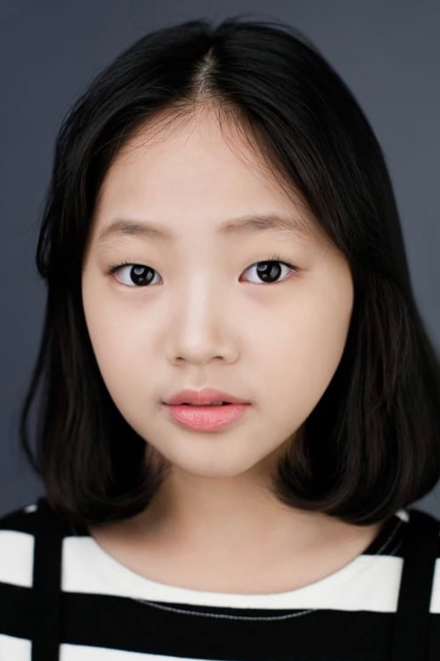 Kim Min-seo | Young Lee Kyung-jin