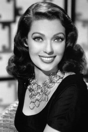 Loretta Young | Self (archive footage)