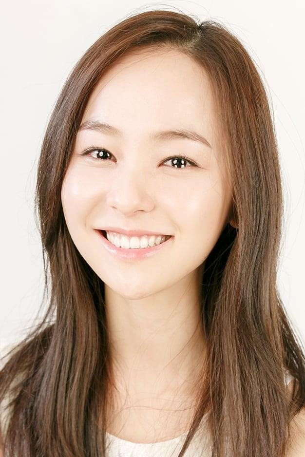Lee Kyu-jung | Maid 1