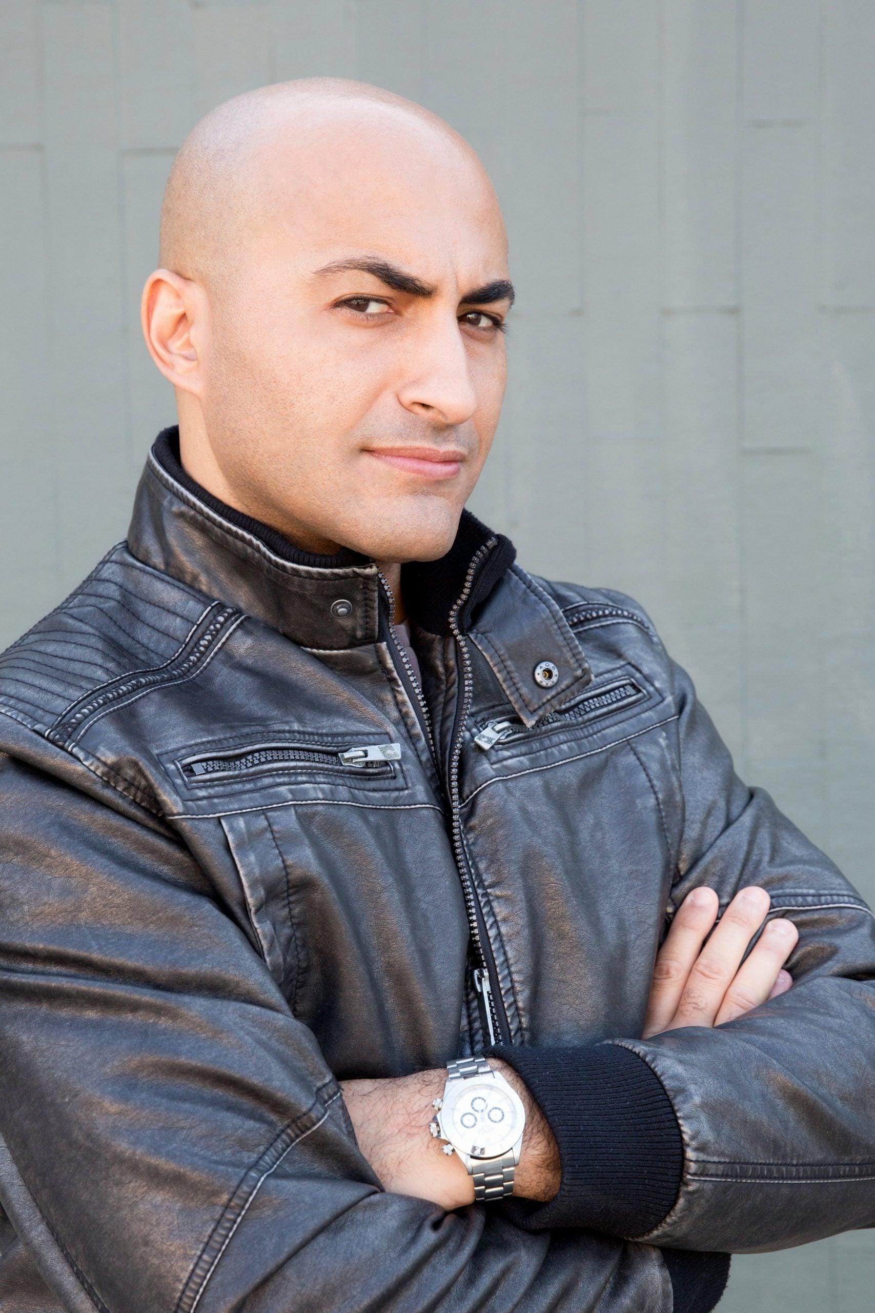 Slim Khezri | Actor at Premiere (uncredited)