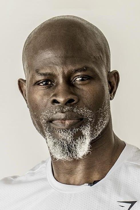 Djimon Hounsou | Prisoner on Bench