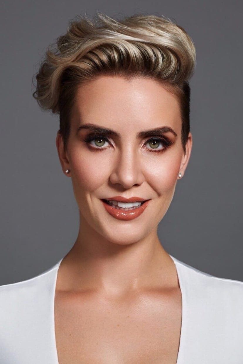 Claire Richards | Herself