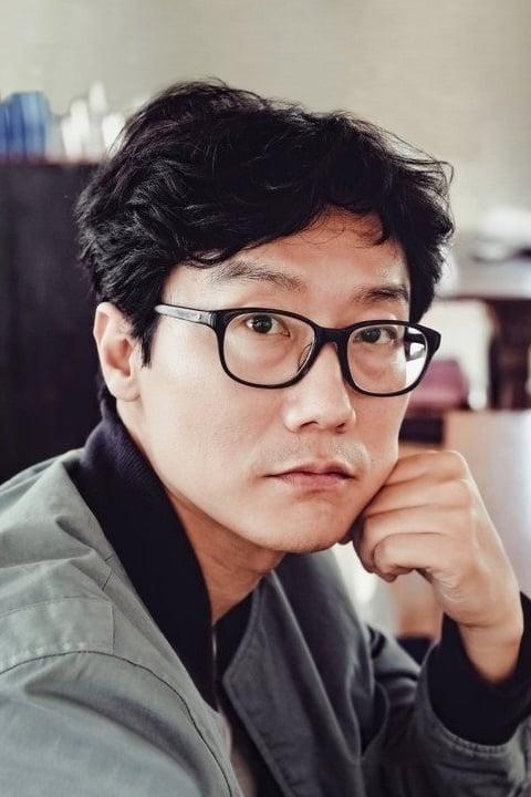 Hwang Dong-hyuk | Director