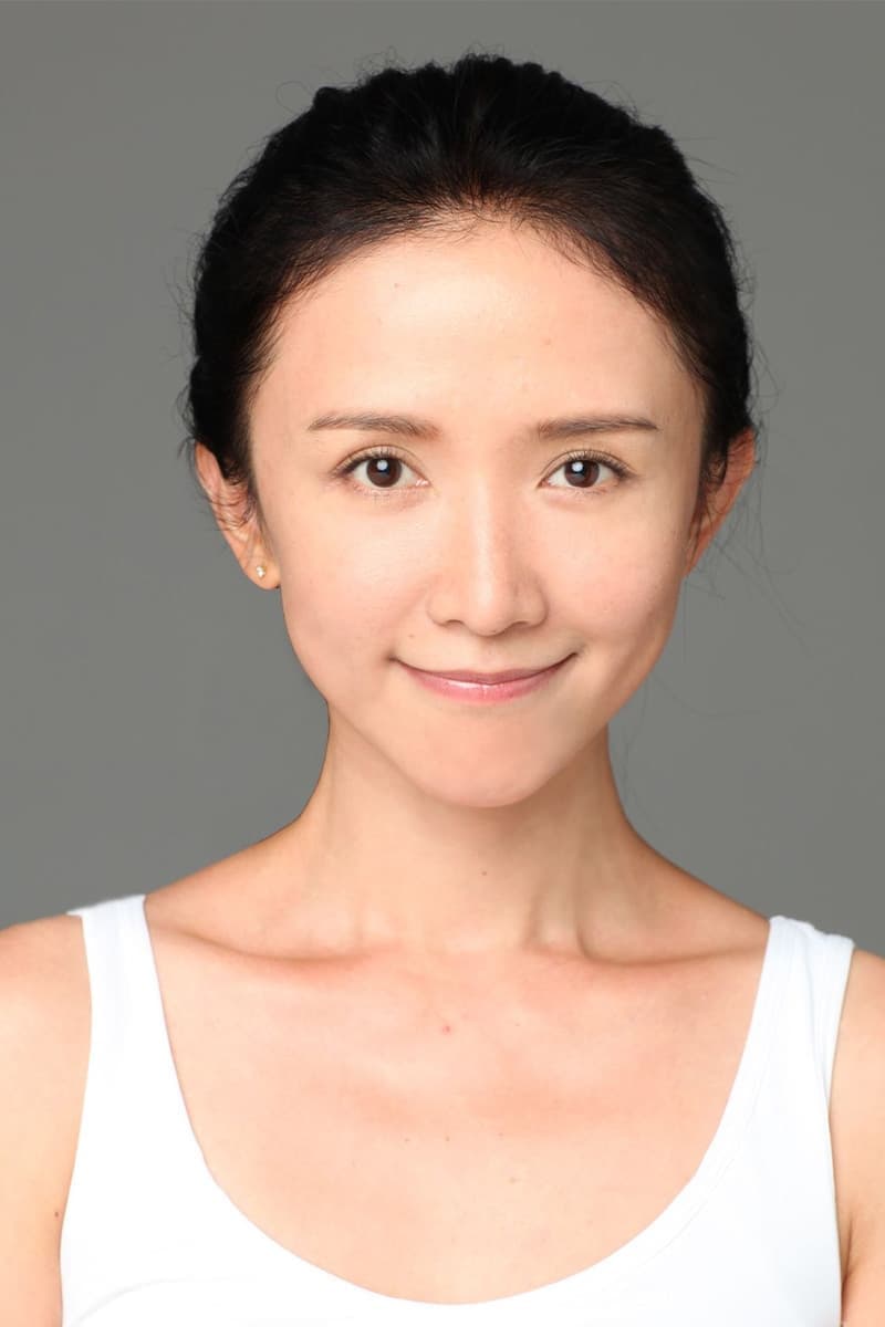 Peng Xinyi | Female Student