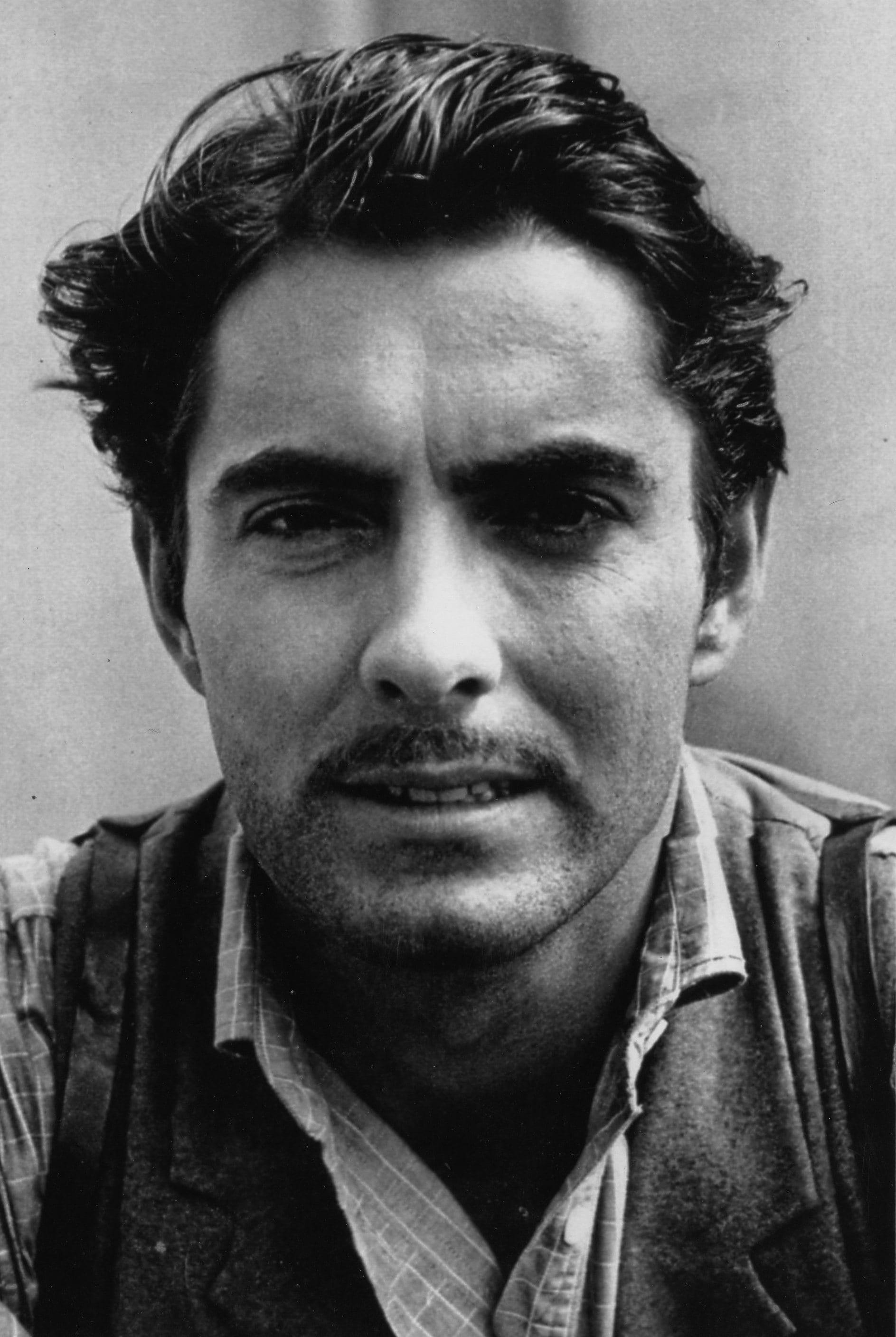 Tyrone Power | Self (archive footage)