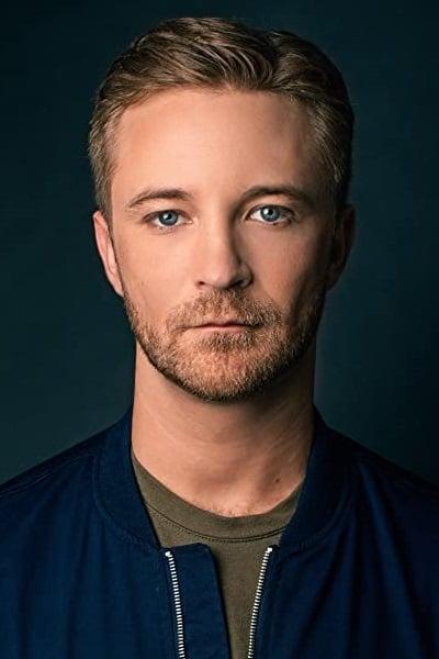 Michael Welch | Mike Newton